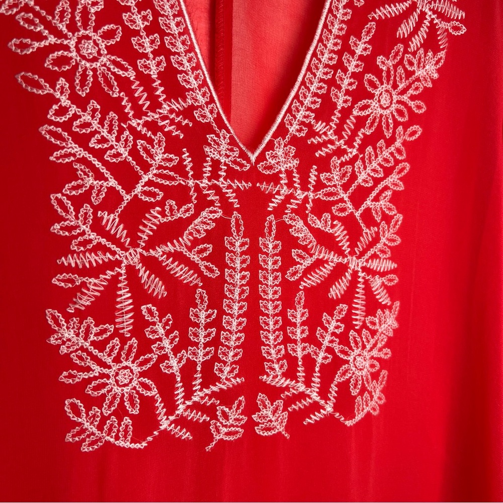 Monoreno Women’s Embroidered Tunic Top Size Medium V-Neck Cover-Up Coral Color - Picture 4 of 16